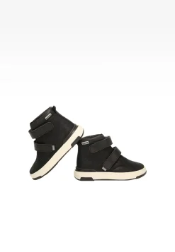 Czarne trzewiki BARTEK 1198502 zapinane na rzepy