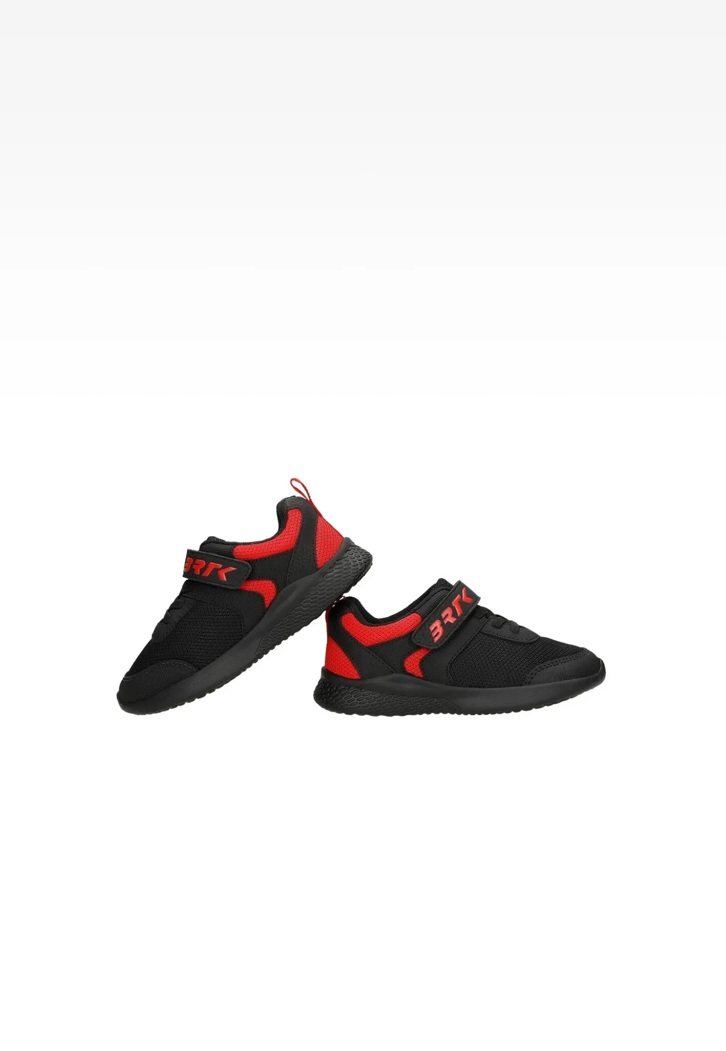 Czarno-czerwone sneakersy dla chłopców BARTEK 87003-11